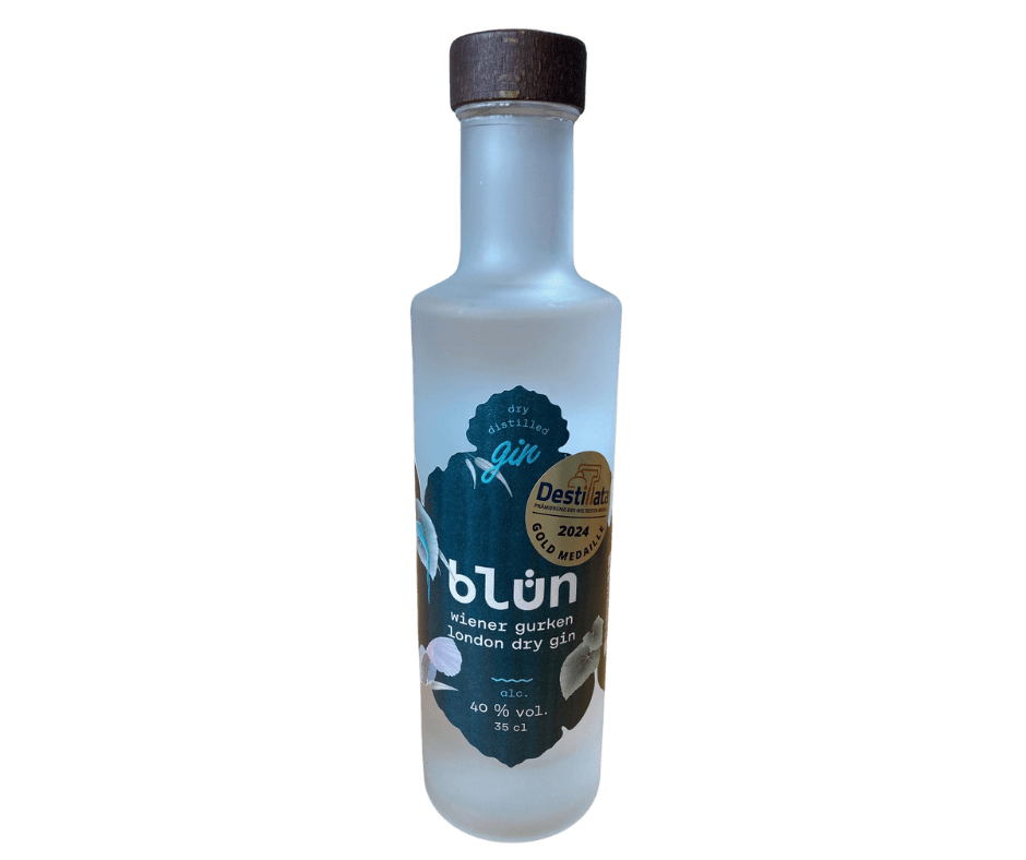 Blün London dry gin 350ml frosted glass bottle with black cap and gold award badge.